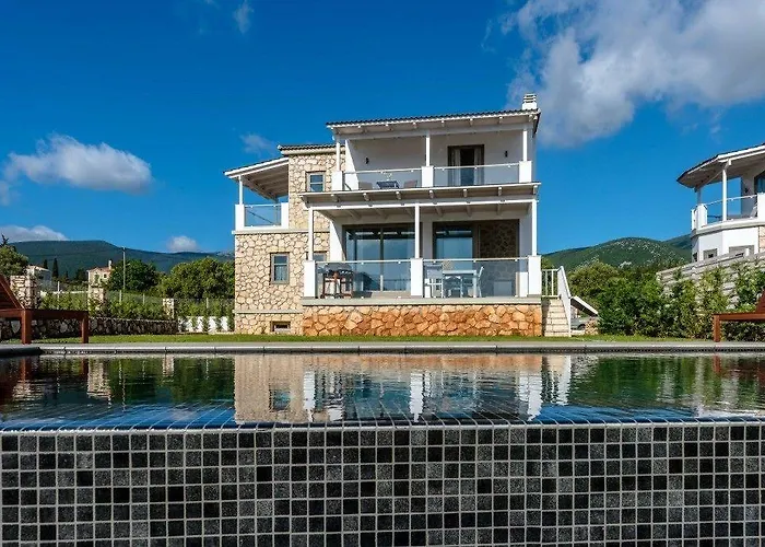 White Καραβόμυλος