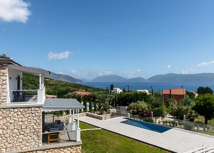 White Καραβόμυλος