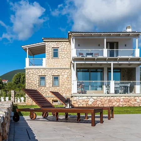 Villa White *